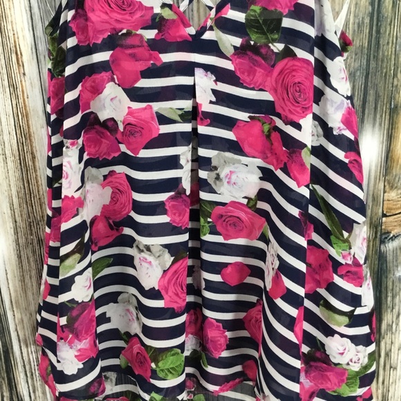 NWOT Guess Navy/Pink Criss Cross Tank Sz. S - Picture 3 of 8